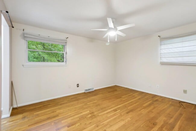 Building Photo - 13104 Clarion Ct