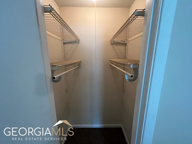 Building Photo - 4057 Elizabeth Park Ct