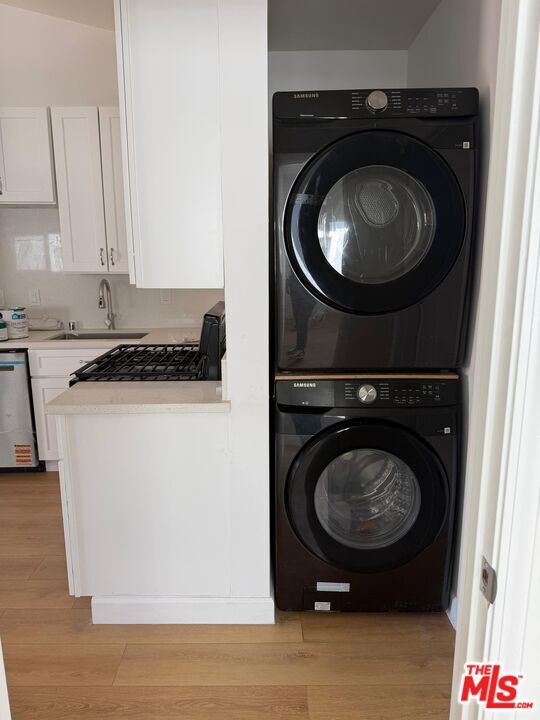 Building Photo - 10802 S Doty Ave