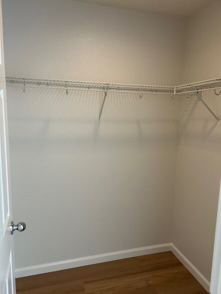 Building Photo - 2295 Orleans St