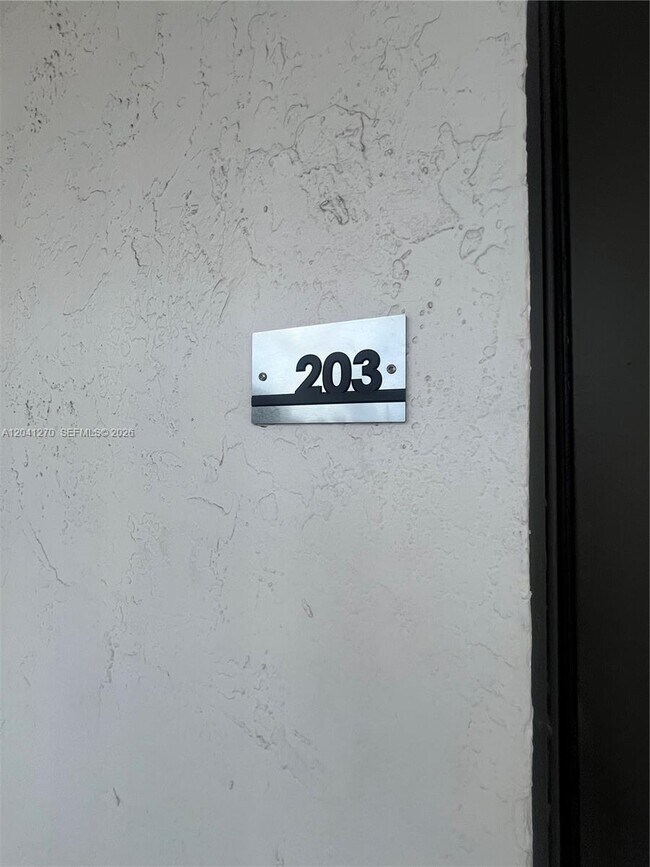 Building Photo - 14170 SW 84th St