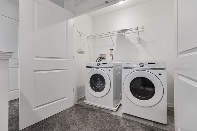 Building Photo - 4482 Chelsea Mnr Cir