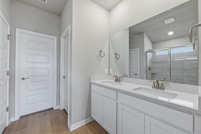 Building Photo - 12309 Dairywork Rd