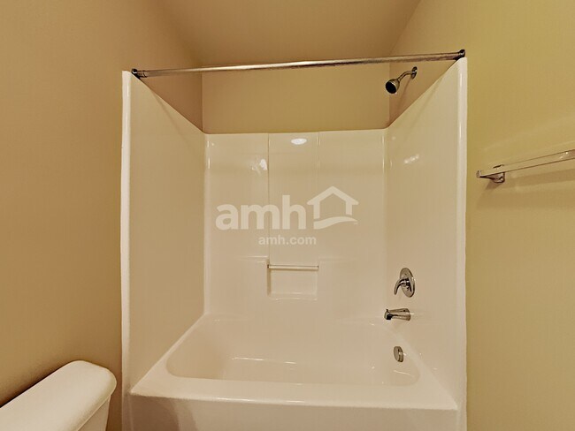 Building Photo - 3106 Cathey Ct