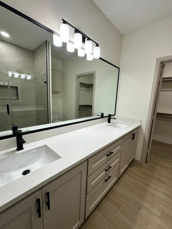 Building Photo - 2100 E San Andrea St