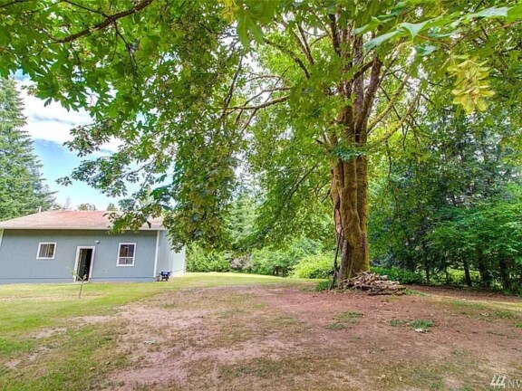 Building Photo - 3911 Victory Dr SW