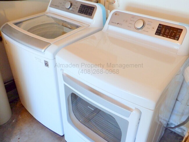 Building Photo - Cambrian 3BR/2BA Home w/ Central A/C, Pets Negotiable!