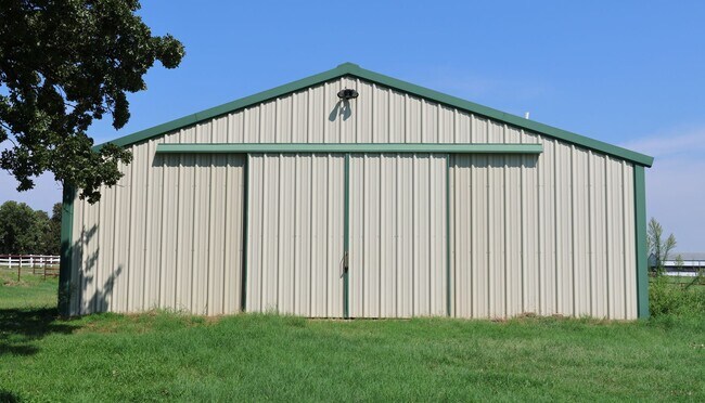 Building Photo - 5700 FM 424-