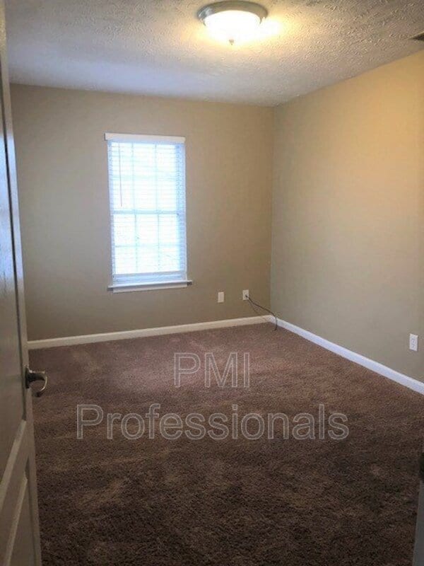 Building Photo - 2728 Sewanee Pl