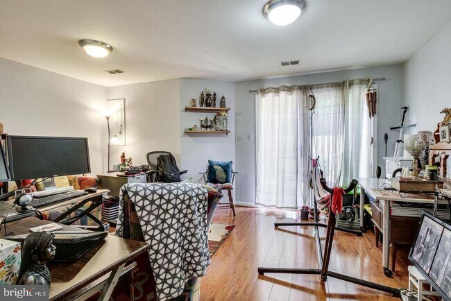 Building Photo - 5730 Evergreen Knoll Ct