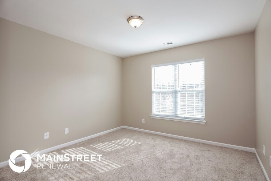 Building Photo - 10209 Fairbourne Ct