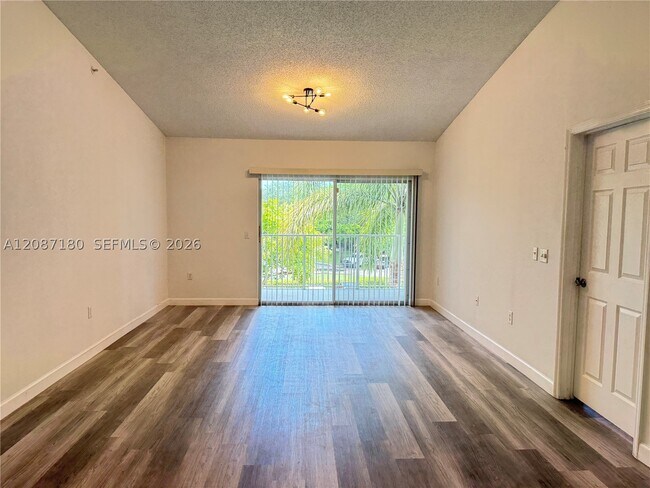 Building Photo - 5045 Wiles Rd