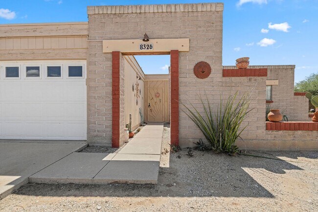 Building Photo - Southeast 3 Bedroom 2 Bath Home with No HOA