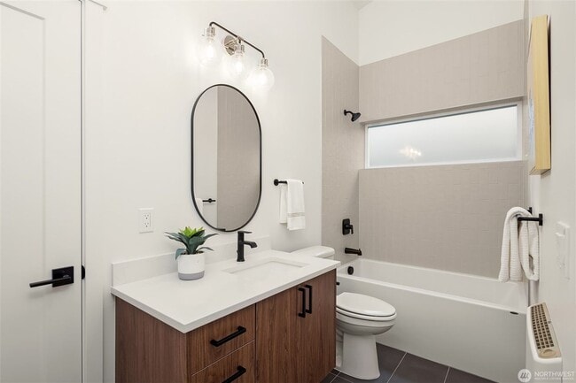 Building Photo - Brand new 4 bedroom, 3 bath, 2769 sqft.  2 car garage, EV ready.