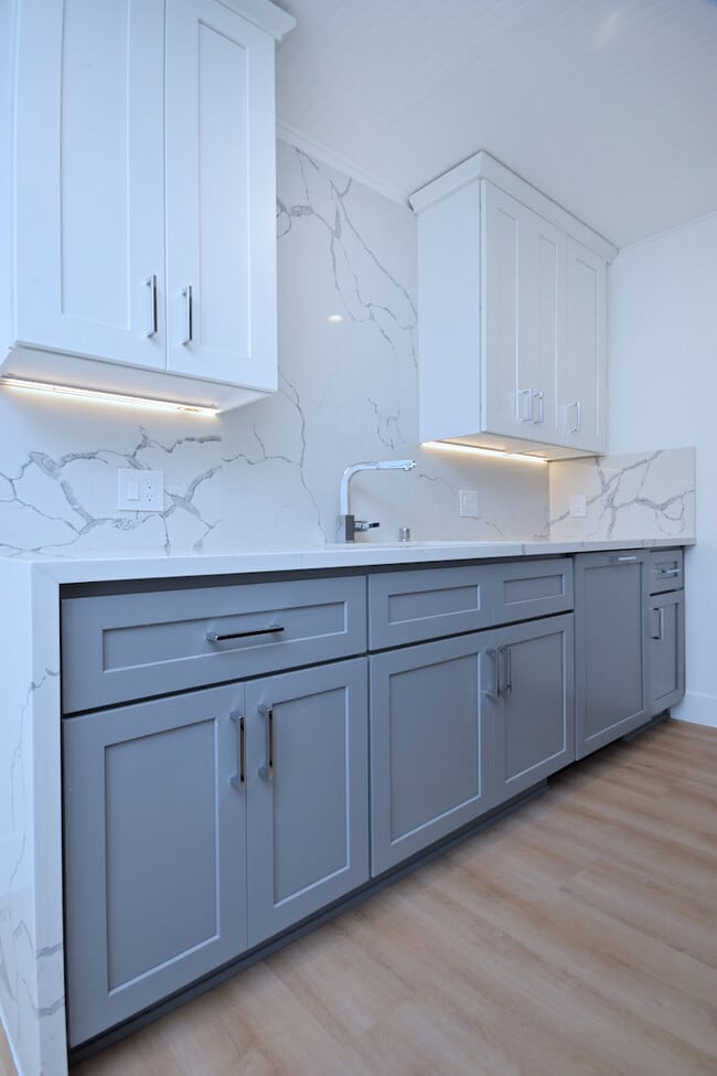 Building Photo - A Santa Monica Sanctuary: 834 Fourth Street