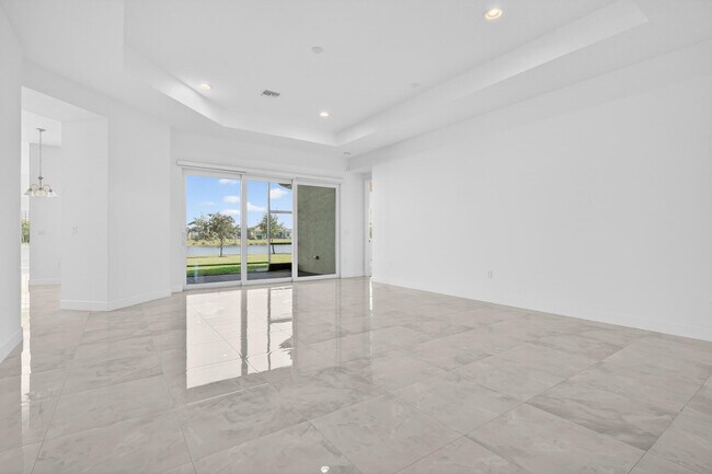 Building Photo - 11965 SW Sandy Bay Cir