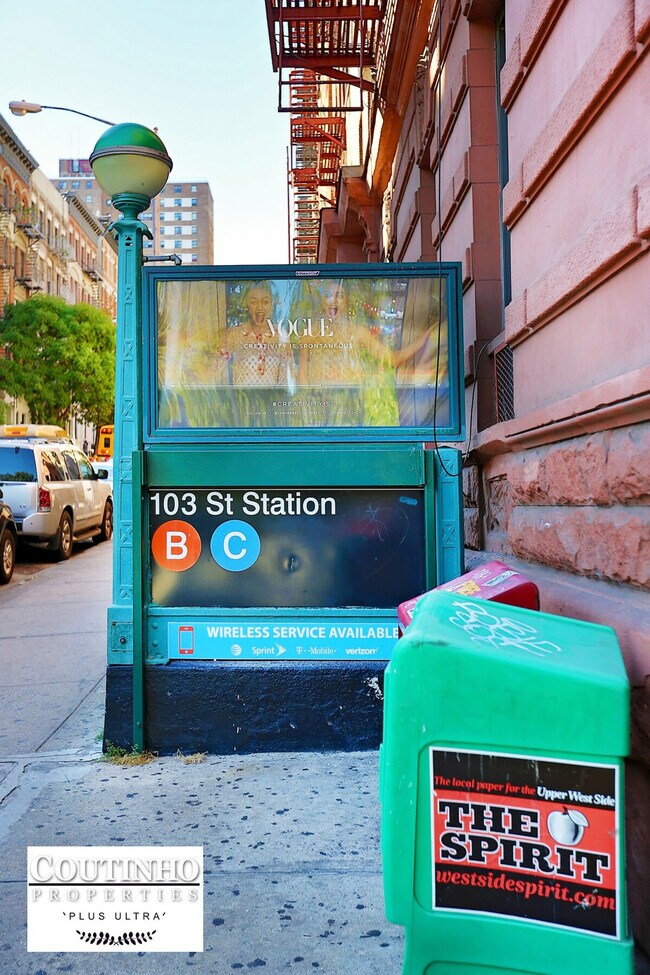 Building Photo - 5 W 101st St