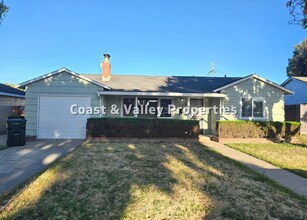 Building Photo - Wonderful North Salinas Home for RENT!!!
