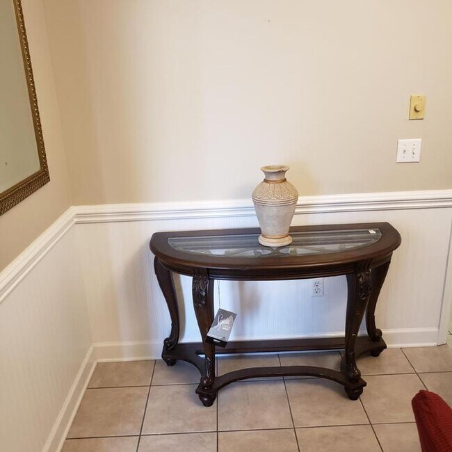 Building Photo - The Woodlands Subdivision/ Level Plains .... COMPLETELY FURNISHED WITH POOL!!!