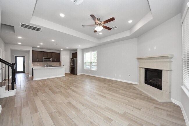 Building Photo - 196 Chestnut Meadow Dr