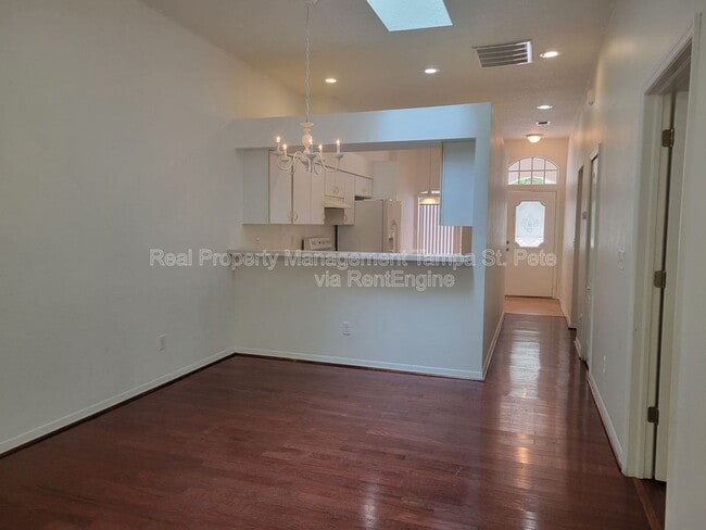 Building Photo - 12514 Hollybrook Ln