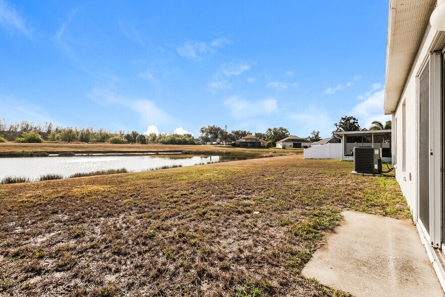 Building Photo - 12606 Montford Ln