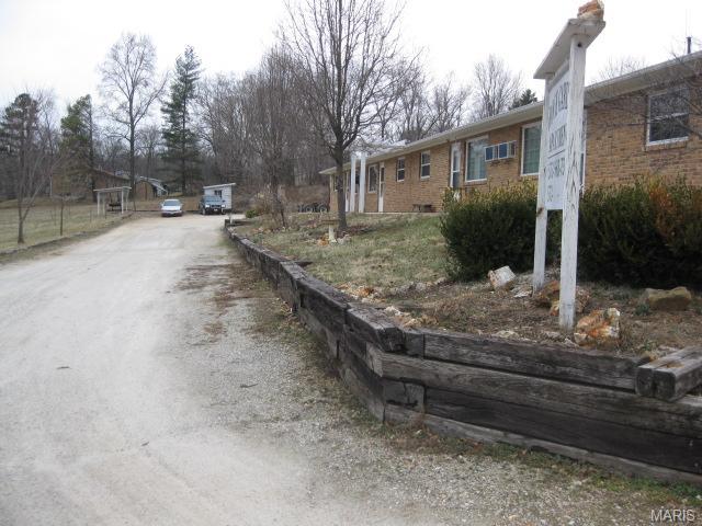 Building Photo - 307 Decker St
