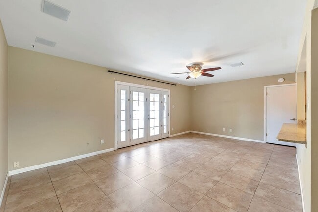 Building Photo - 5-Bedroom Tempe Home with Private Pool, Guest House & Garage Near ASU