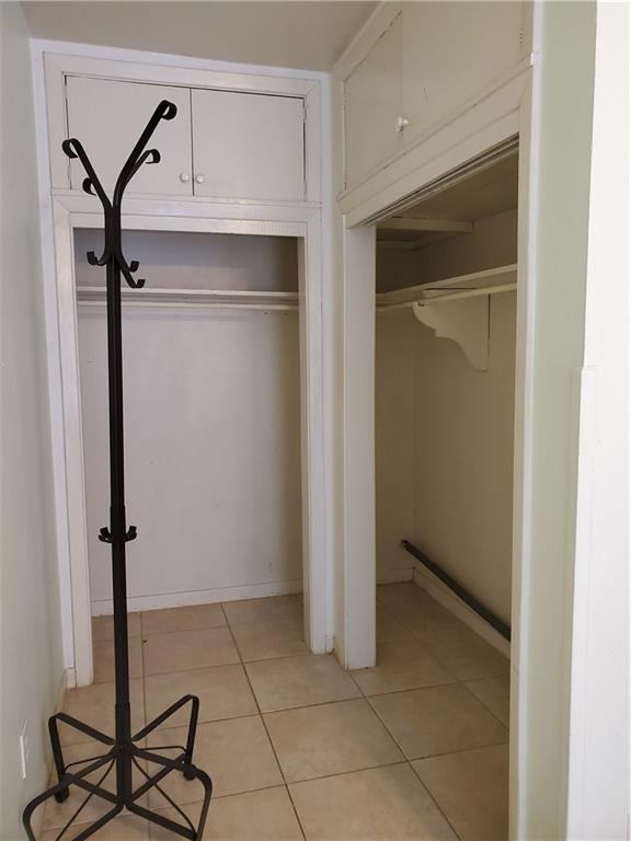 Building Photo - 3202 Grooms St