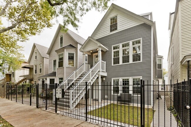 Building Photo - 3121 N Monticello Ave