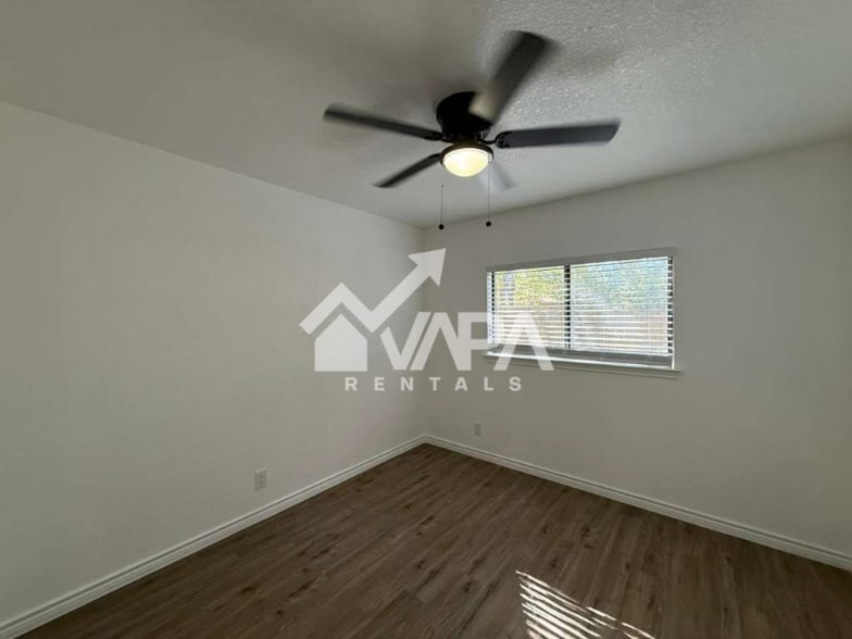 Building Photo - 7916 Pepper Trail