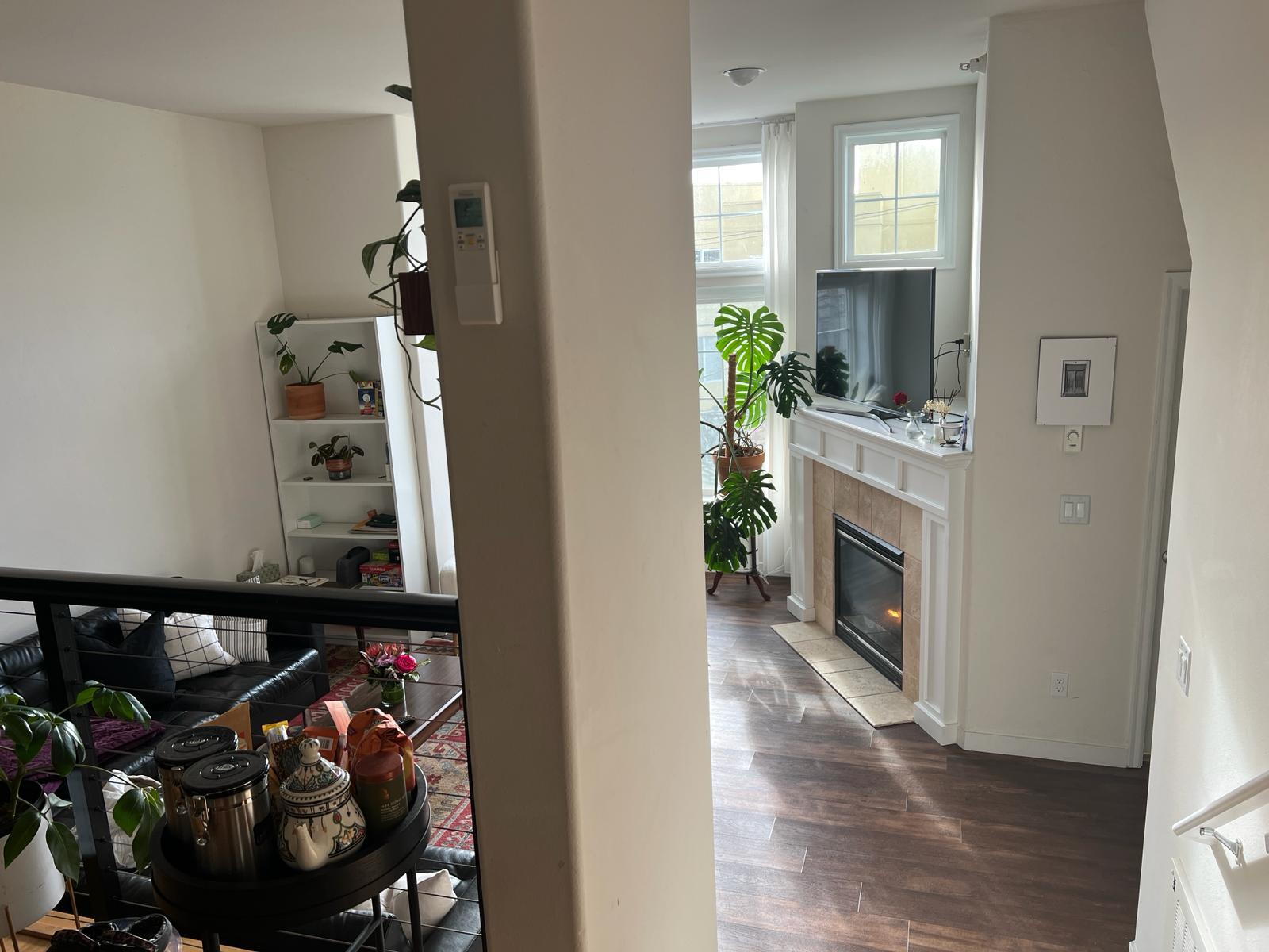 Building Photo - 1802 Franklin Ave E