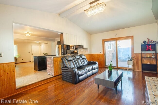 Building Photo - 4300 Connie Dr