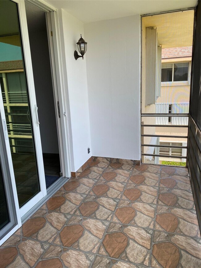 Building Photo - 4502 N Federal Hwy