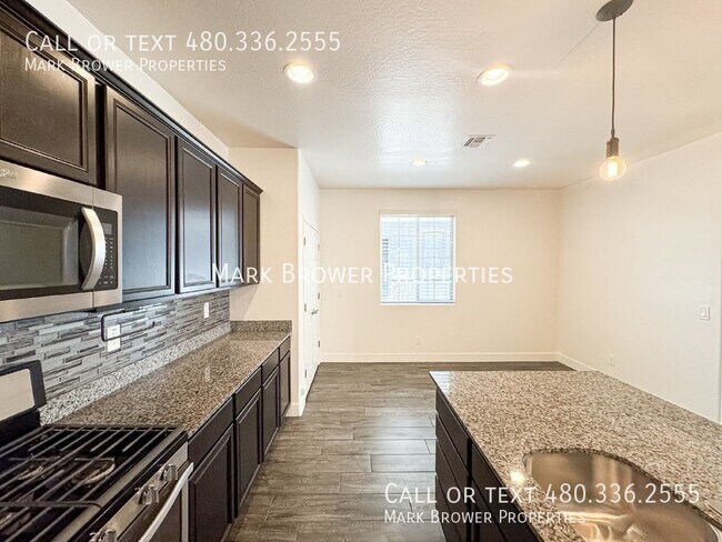 Building Photo - 249 North Sandal-