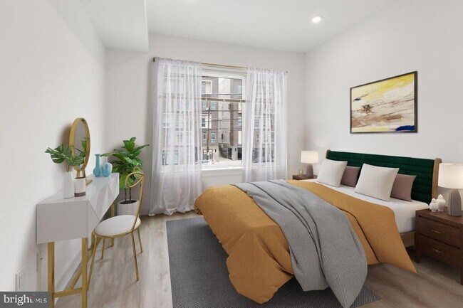 Building Photo - 2046 E Lehigh Ave