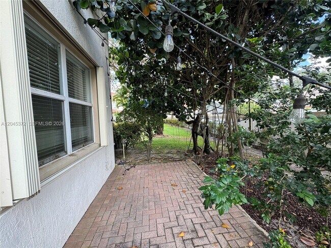 Building Photo - 9763 Darlington Pl