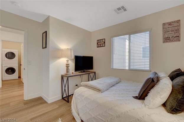 Building Photo - 9291 Hollander Ave