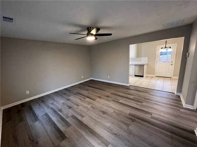 Building Photo - 6590 A C Smith Rd