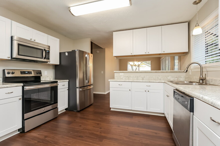 Building Photo - 609 Steven Dr