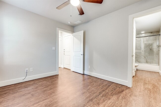 Building Photo - 4323 Dickason Ave