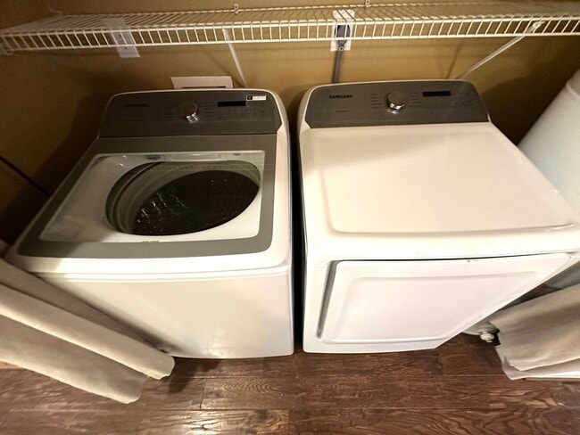 Building Photo - 5518 Thompson Dr