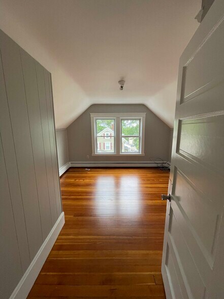 Bedroom 2 - 47 Pearl St