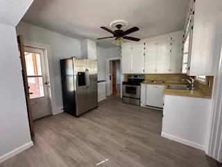 Building Photo - 410 Pell Ave