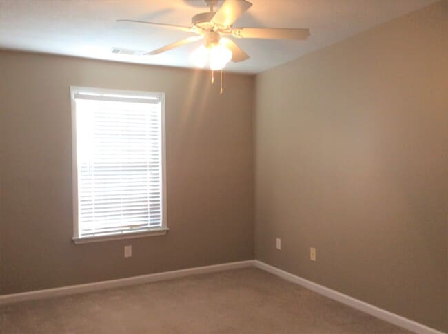 Building Photo - 1079 Grove Landing Ln