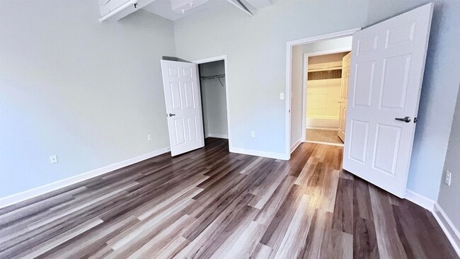 Building Photo - 160 Lafayette St