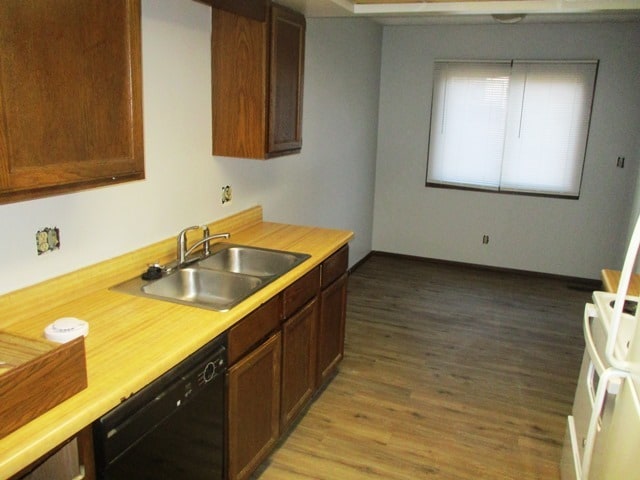 Building Photo - 1600 Northbrook Dr