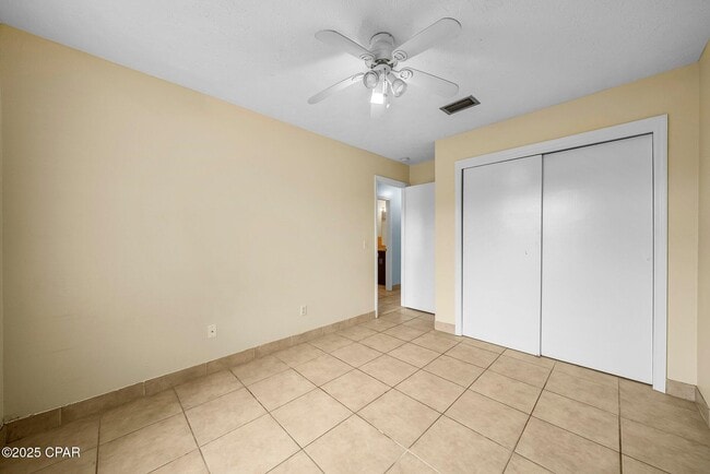 Building Photo - 7750 Betty Louise Dr
