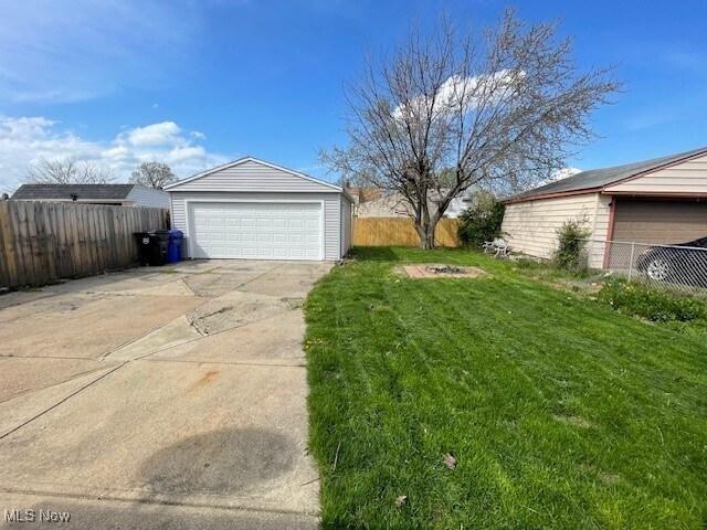 Building Photo - 15920 Pike Blvd