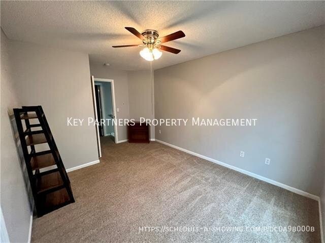 Building Photo - 10615 NW 86th Terrace